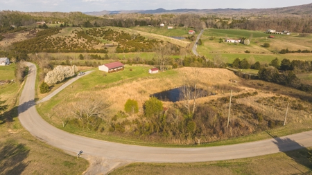 3 Bedroom Country Home on 6 Acres in Bulls Gap, Tennessee - image 15