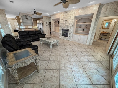 Custom Home on 50ac for Sale in Southeast LA - image 21
