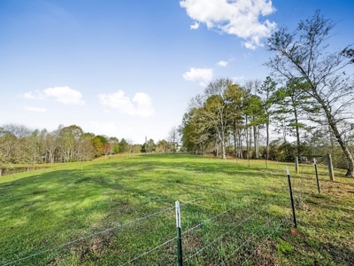 Custom Home on 50ac for Sale in Southeast LA - image 13