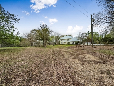 Custom Home on 50ac for Sale in Southeast LA - image 34