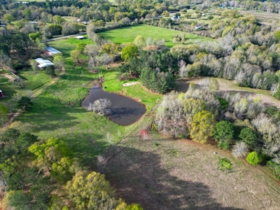 Custom Home on 50ac for Sale in Southeast LA - image 39