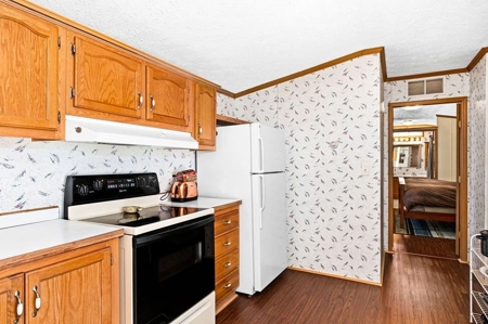 Manufactured Home in 55+ Community For Sale in Sturgeon Lake - image 10