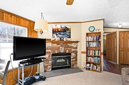 Manufactured Home in 55+ Community For Sale in Sturgeon Lake - image 6
