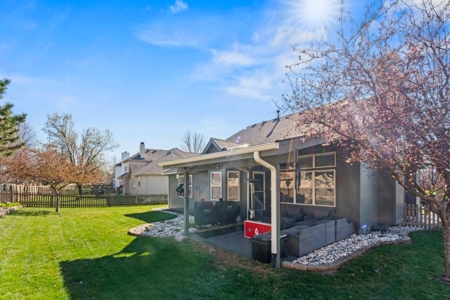 Lee’s Summit MO Home For Sale - image 35