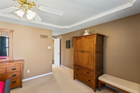 Lee’s Summit MO Home For Sale - image 17