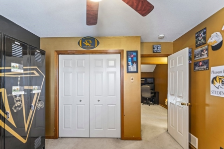 Lee’s Summit MO Home For Sale - image 23
