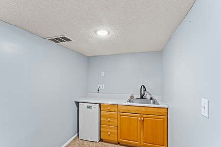 Lee’s Summit MO Home For Sale - image 33