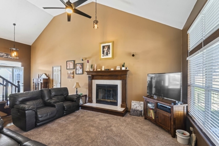 Lee’s Summit MO Home For Sale - image 6