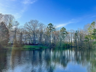 Country Home and Land for Sale in Hinds County, MS - image 38