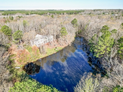 Country Home and Land for Sale in Hinds County, MS - image 3