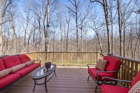 Serene Country Estate on 7 Acres: A Blend of Rustic Charm - image 30