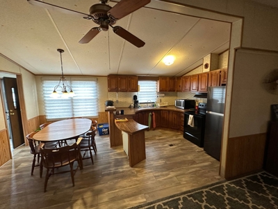 Lakeview Home in Byrdstown, Tennessee - image 27