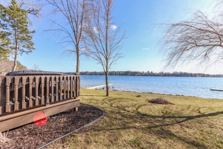 Big Silver Lake Home for Sale in Wautoma, WI - image 11