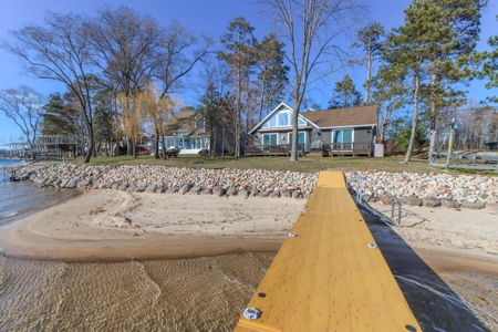 Big Silver Lake Home for Sale in Wautoma, WI - image 15