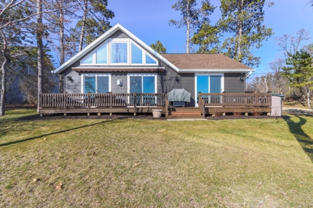 Big Silver Lake Home for Sale in Wautoma, WI - image 12