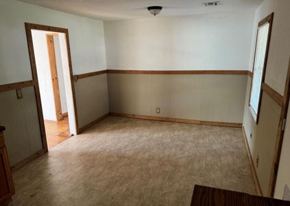 Home For Sale In Miami, Oklahoma - image 8