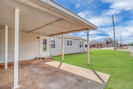 Home For Sale In Sayre, Oklahoma - image 5