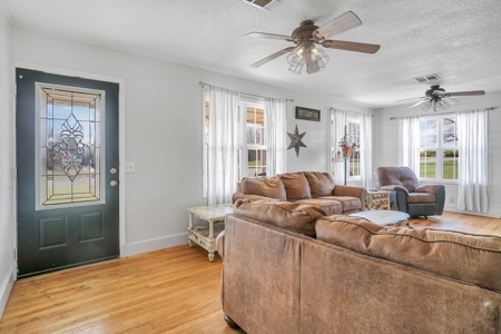 Home For Sale In Sayre, Oklahoma - image 8