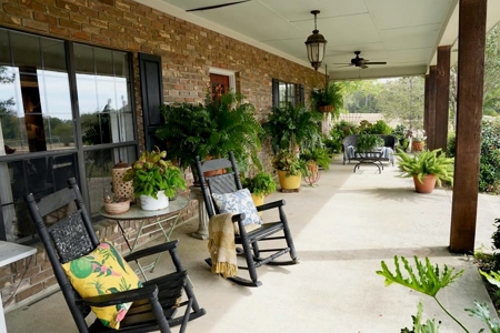Country Home and Pastureland for Sale in Southwest MS - image 20