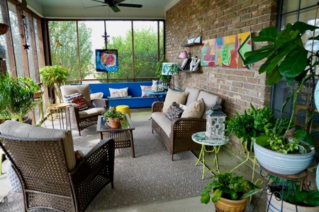 Country Home and Pastureland for Sale in Southwest MS - image 21