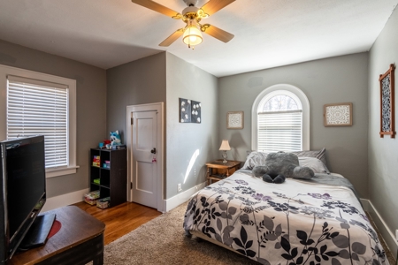 3 Bedroom Tudor Style Home in Harlan, Iowa With Garage - image 22