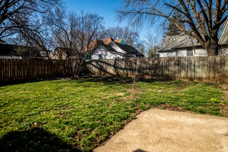 3 Bedroom Tudor Style Home in Harlan, Iowa With Garage - image 28