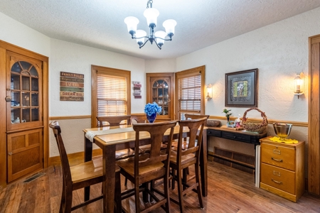 3 Bedroom Tudor Style Home in Harlan, Iowa With Garage - image 9