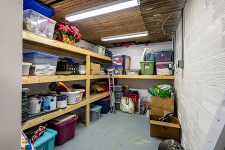 3 Bedroom Tudor Style Home in Harlan, Iowa With Garage - image 26