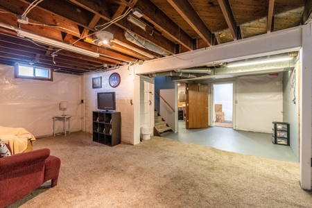 3 Bedroom Tudor Style Home in Harlan, Iowa With Garage - image 24