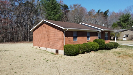 Brick Ranch Home for Sale in Patrick Springs VA - image 29