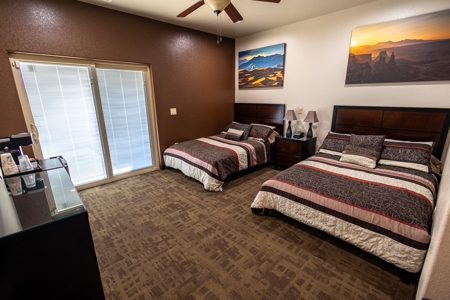 Colorado Guest Ranch & Resort for Sale on 20 Acres - image 11