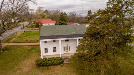 Home in town, Oregon County, Missouri - image 29