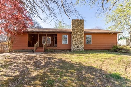 Country Home and Acreage in Oregon County, Missouri - image 7