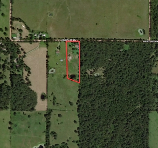 Country Home and Acreage in Oregon County, Missouri - image 27