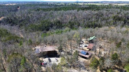 Hunting Land With Caves And Cabins For Sale In Arkansas - image 8