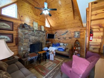 Hunting Land With Caves And Cabins For Sale In Arkansas - image 27