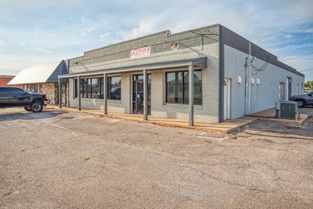 Commercial Property For Sale In Elk City, OK - image 36
