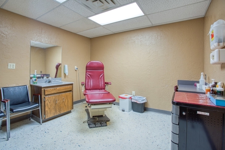 Commercial Property For Sale In Elk City, OK - image 24