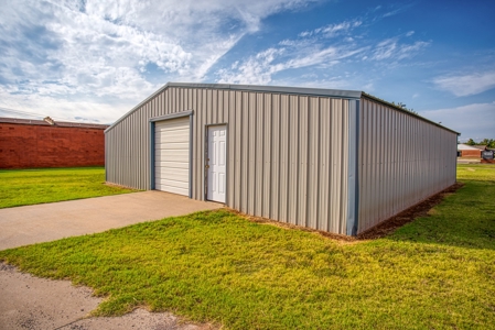 Commercial Property For Sale In Elk City, OK - image 40