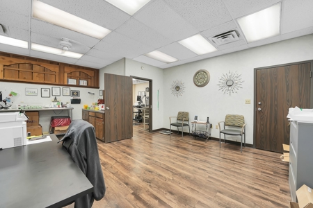 Commercial Property For Sale In Elk City, OK - image 31