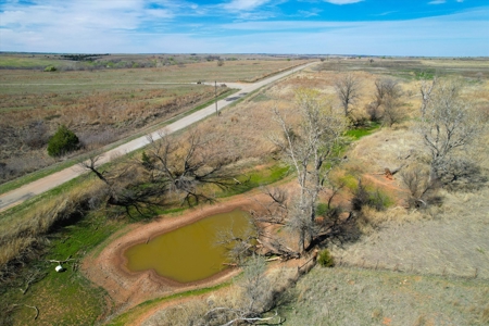 160-Acre Trophy Deer Hunting & Agriculture  | Clinton, OK - image 13