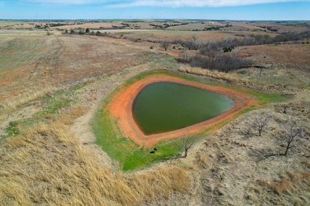 160-Acre Trophy Deer Hunting & Agriculture  | Clinton, OK - image 29