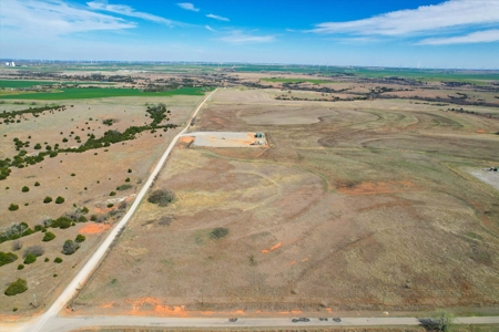 160-Acre Trophy Deer Hunting & Agriculture  | Clinton, OK - image 8