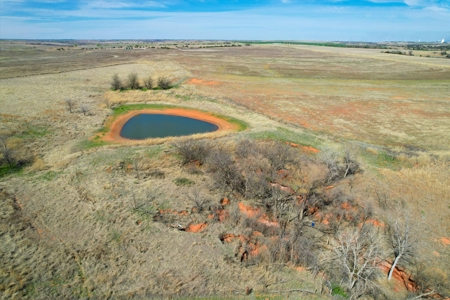 160-Acre Trophy Deer Hunting & Agriculture  | Clinton, OK - image 26