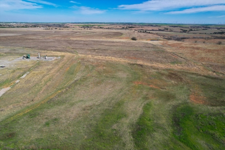 160-Acre Trophy Deer Hunting & Agriculture  | Clinton, OK - image 21