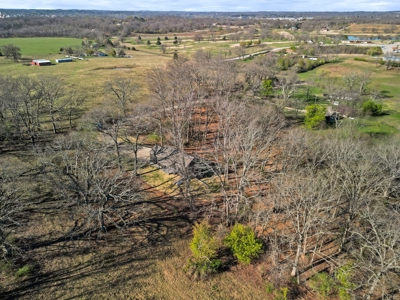 Custom Built Home just across the Street from the Golf Cours - image 33