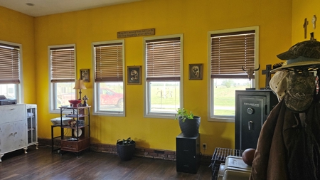 Horse farm for sale with riding arena , with a great home - image 25