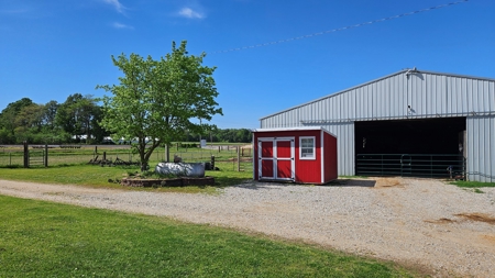 Horse farm for sale with riding arena , with a great home - image 23
