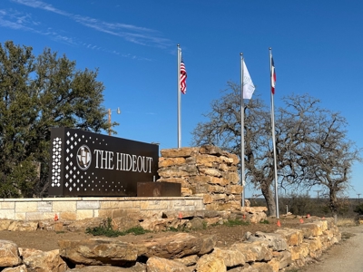1.9 Acres Lakefront Hideout Golf Course Lake Brownwood, TX - image 19