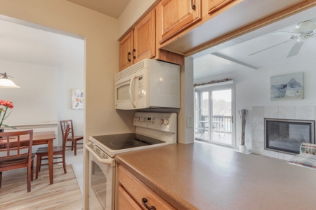 Chain O' Lakes Condo for Sale Waupaca - image 2